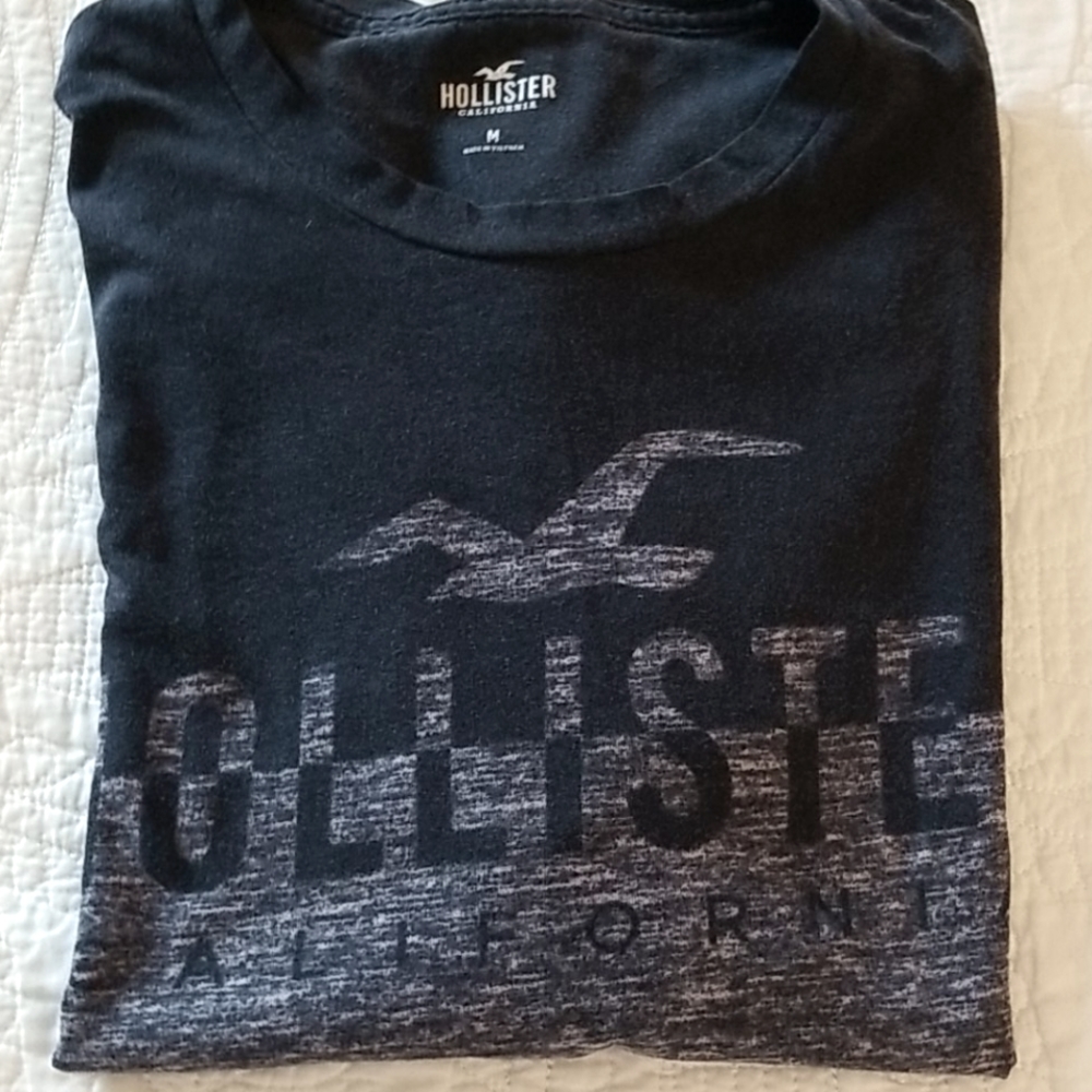 Hollister Black & Gray shirt - Picture 3 of 5